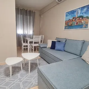 Apartment The Place